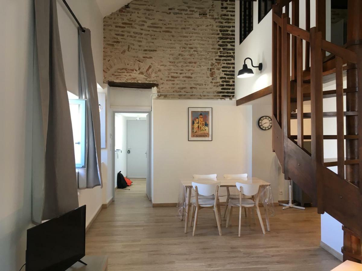 Le Loft Du Chateau Du Roi Каор Екстер'єр фото