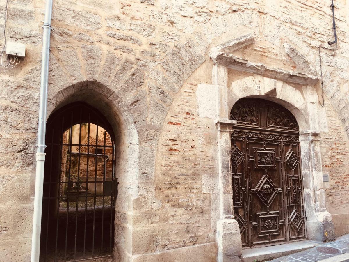 Le Loft Du Chateau Du Roi Каор Екстер'єр фото